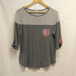 Liz Claiborne • 3/4 sleeve baseball T